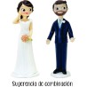 Figura tarta novia con mano en la mejilla